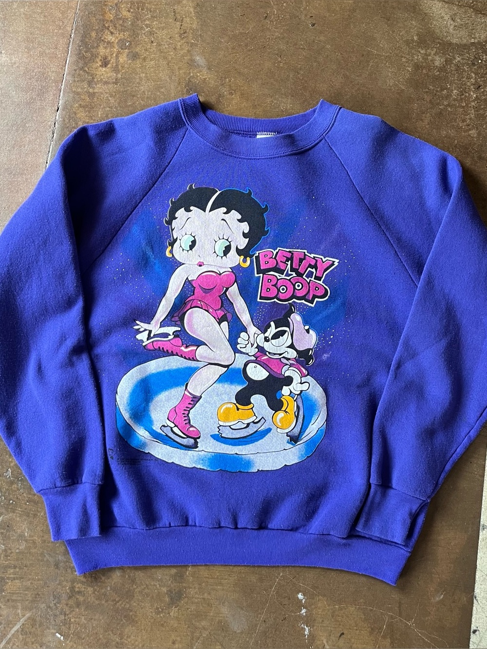 Betty Boop Vintage Early 90s Purple Ice Skating Print Fleece Sweatshirt Large L